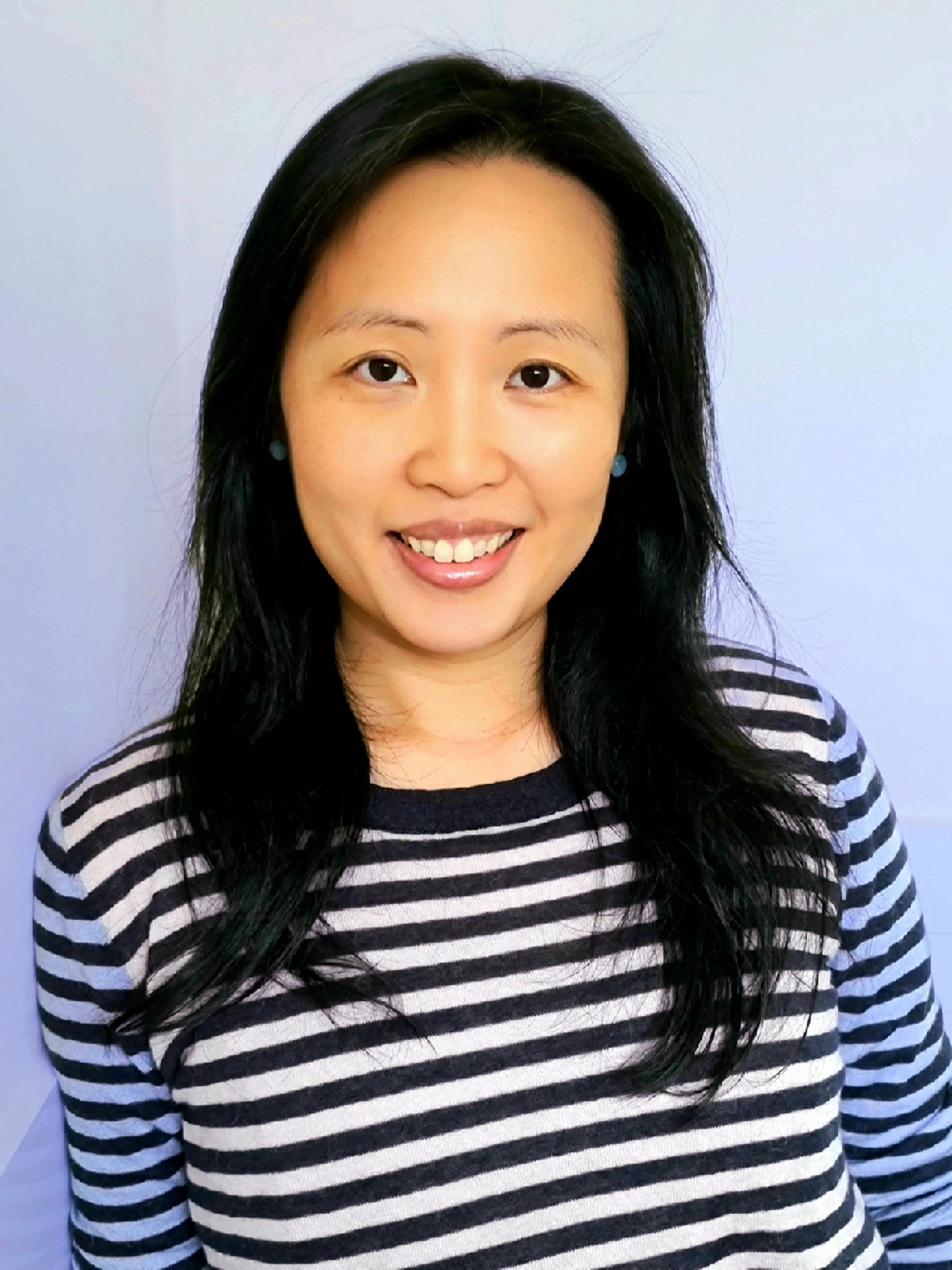 Psychologist on the Cyber Clinic app